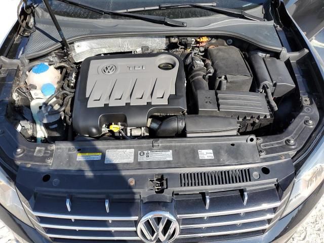 2014 Volkswagen Passat SEL