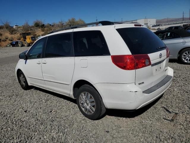 2007 Toyota Sienna CE