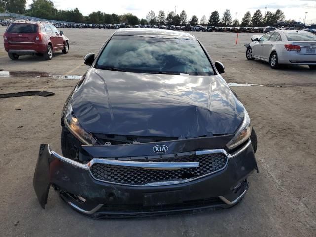 2017 KIA Cadenza Premium