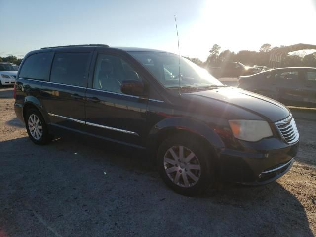 2013 Chrysler Town & Country Touring