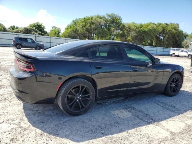 2018 Dodge Charger SXT