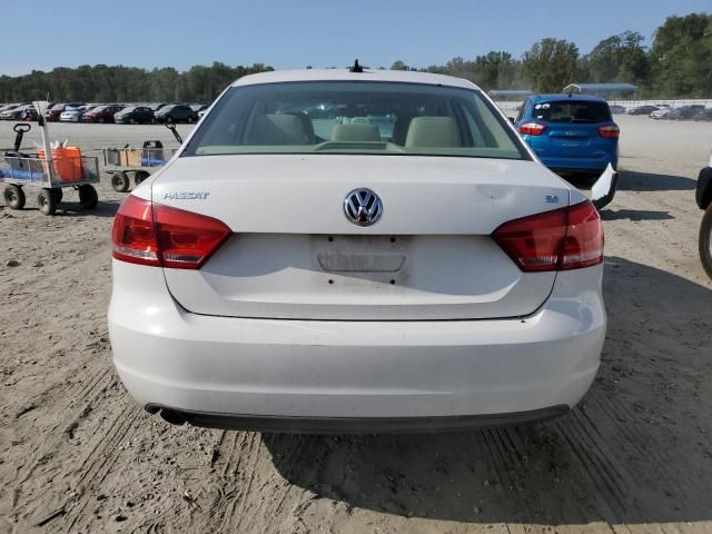 2013 Volkswagen Passat SE