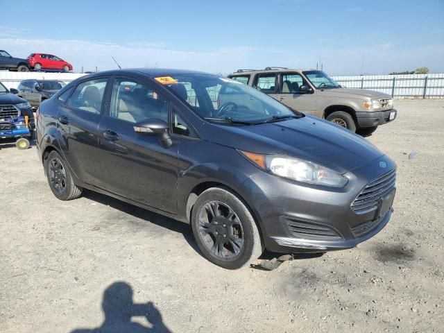 2015 Ford Fiesta SE