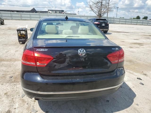 2014 Volkswagen Passat SEL