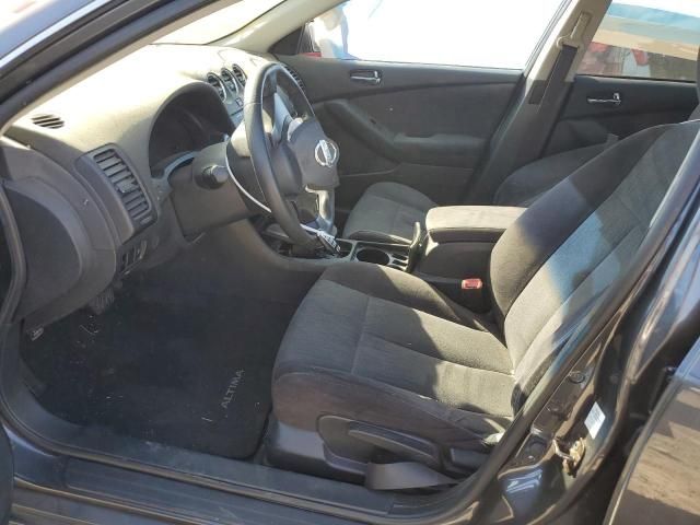 2010 Nissan Altima Base