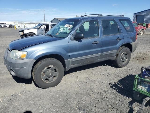 2005 Ford Escape XLS