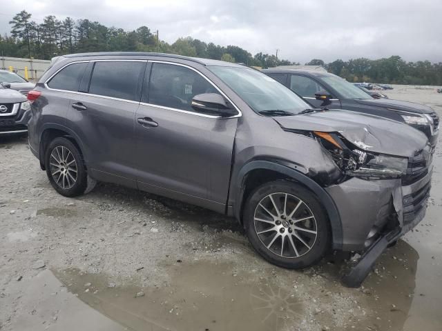 2018 Toyota Highlander SE