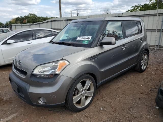 2011 KIA Soul +