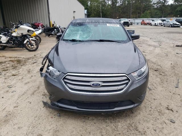 2016 Ford Taurus SEL