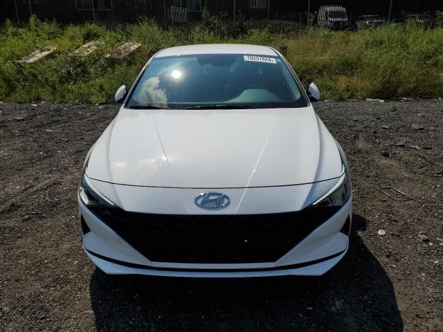 2023 Hyundai Elantra Blue