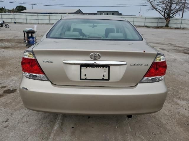 2005 Toyota Camry LE