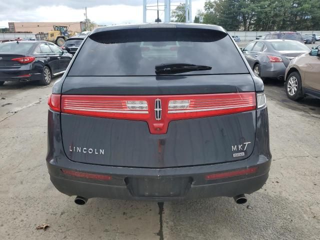 2014 Lincoln MKT