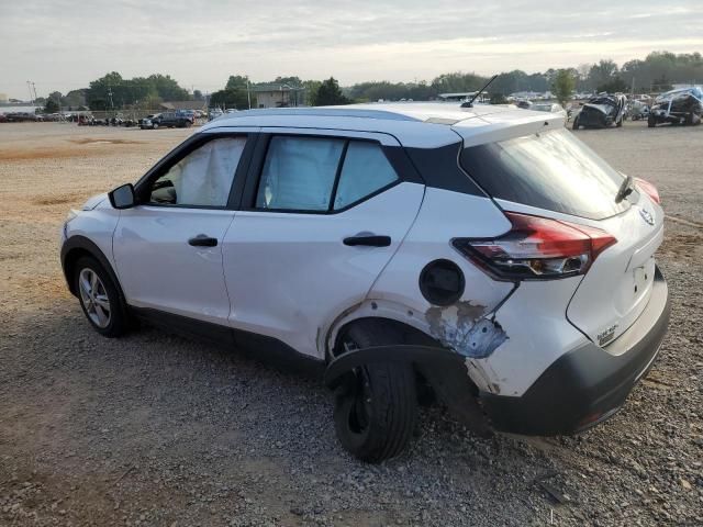 2019 Nissan Kicks S