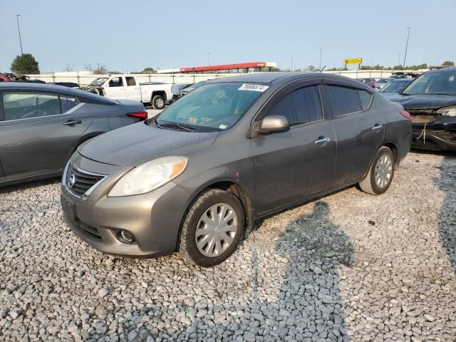 2012 Nissan Versa S