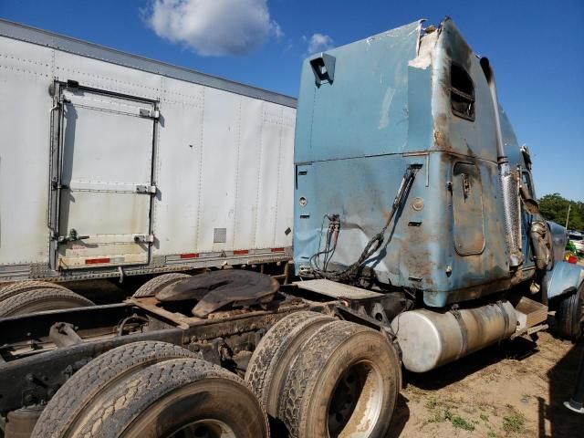 2002 Freightliner Conventional FLD120