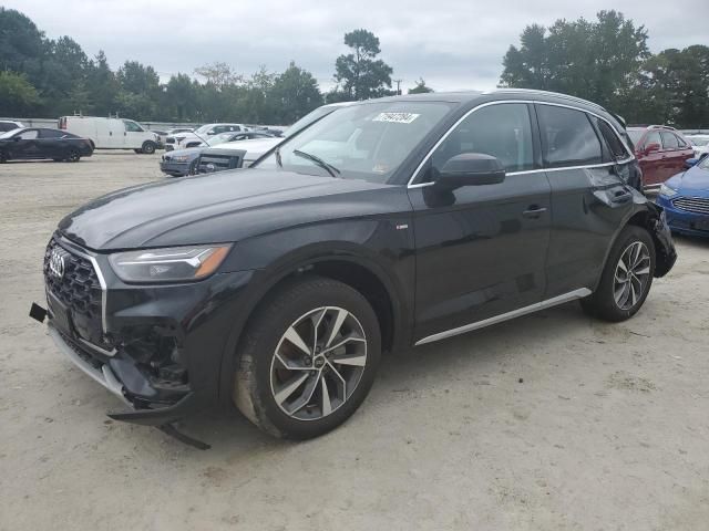 2022 Audi Q5 Premium Plus 45