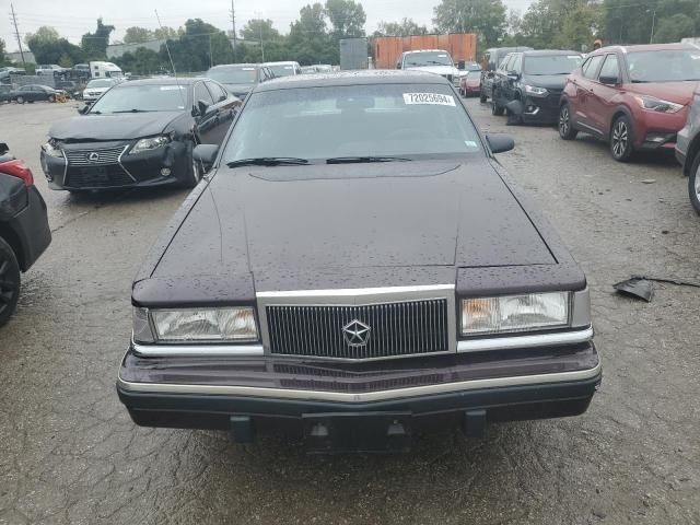 1990 Chrysler Salon