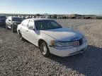 2001 Lincoln Town Car Signature