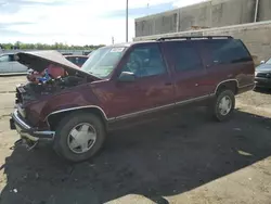 1998 GMC Suburban K1500 en venta en Fredericksburg, VA