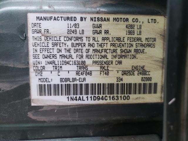 2004 Nissan Altima Base