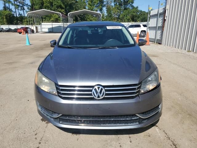 2012 Volkswagen Passat SE