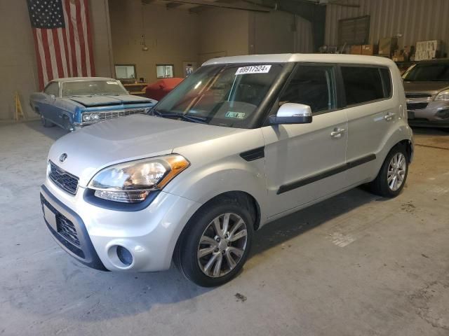 2013 KIA Soul +