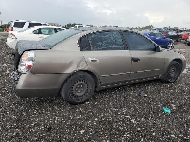 2003 Nissan Altima Base