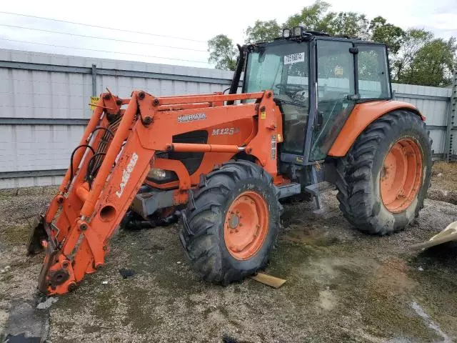 2004 Kubota Tractor