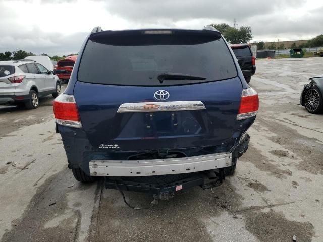 2013 Toyota Highlander Base