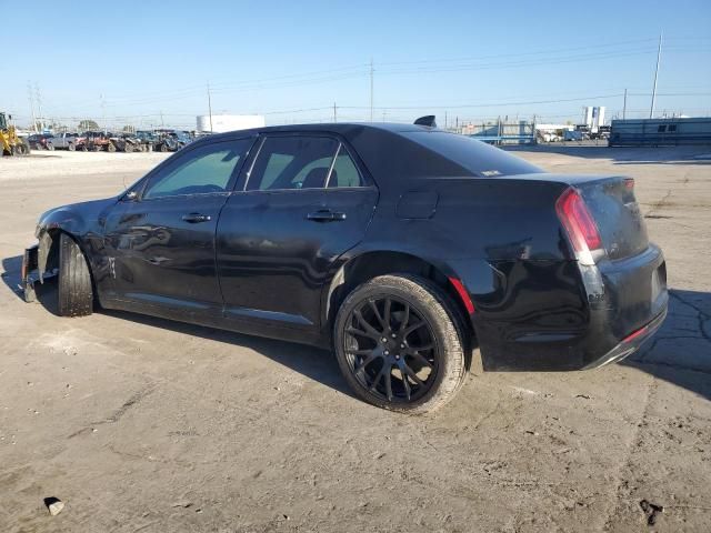 2019 Chrysler 300 Touring