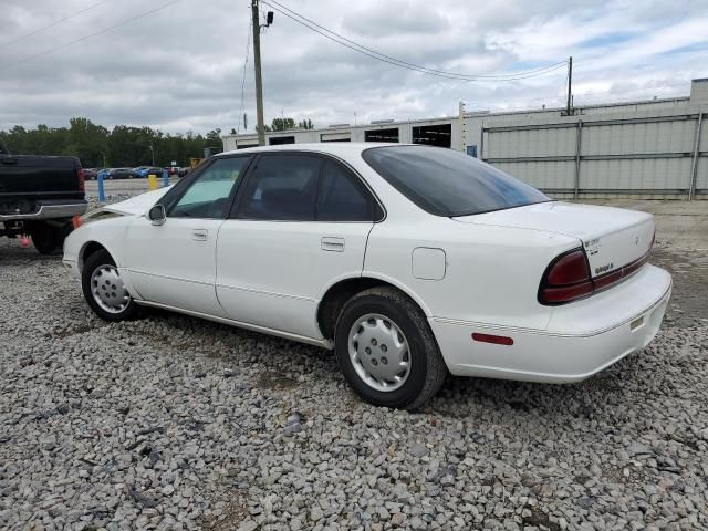 1999 Oldsmobile 88 Base