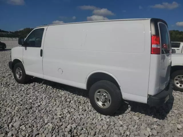 2021 Chevrolet Express G2500