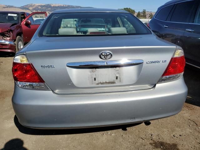 2005 Toyota Camry LE