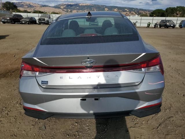 2022 Hyundai Elantra SEL