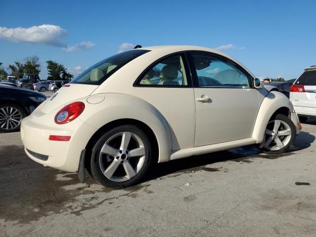 2006 Volkswagen New Beetle 2.5L Option Package 2