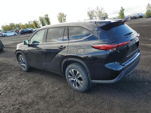 2021 Toyota Highlander XLE