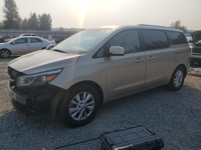 2016 KIA Sedona LX