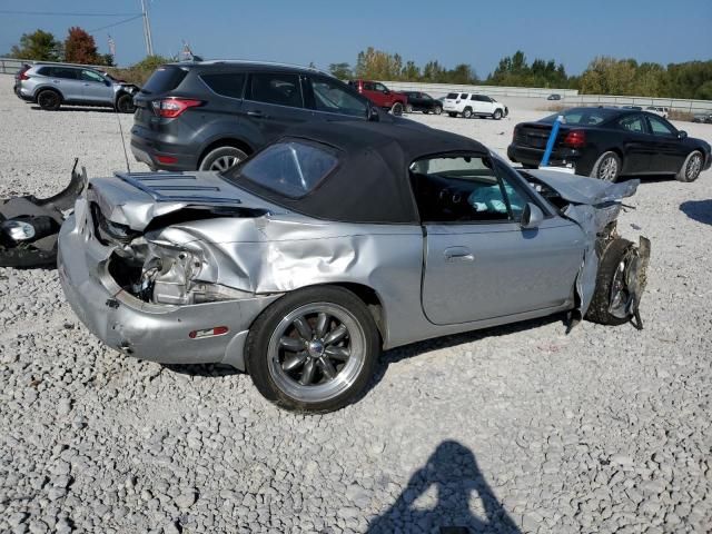 2000 Mazda MX-5 Miata Base