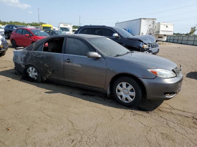 2004 Toyota Camry LE