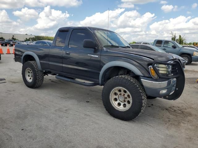 2004 Toyota Tacoma Xtracab