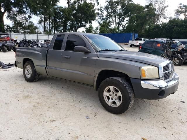 2005 Dodge Dakota SLT