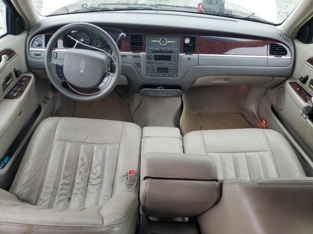 2006 Lincoln Town Car Signature