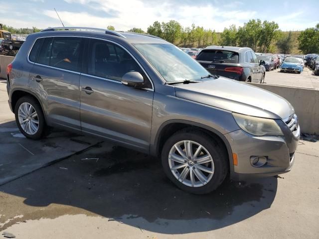 2010 Volkswagen Tiguan SE