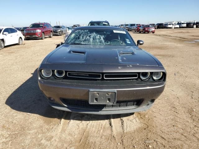 2015 Dodge Challenger SXT Plus