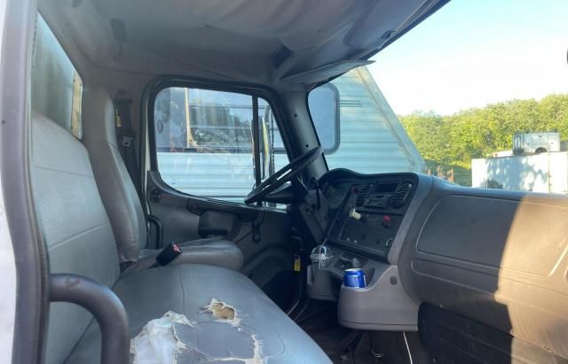 2005 Freightliner M2 106 Medium Duty