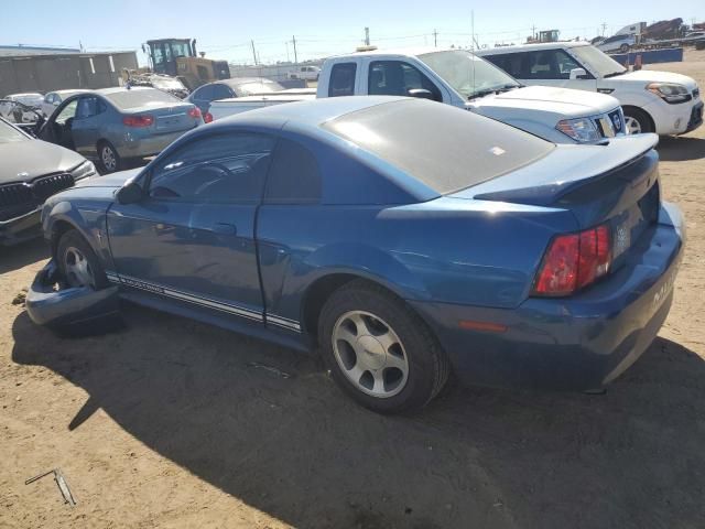 2000 Ford Mustang