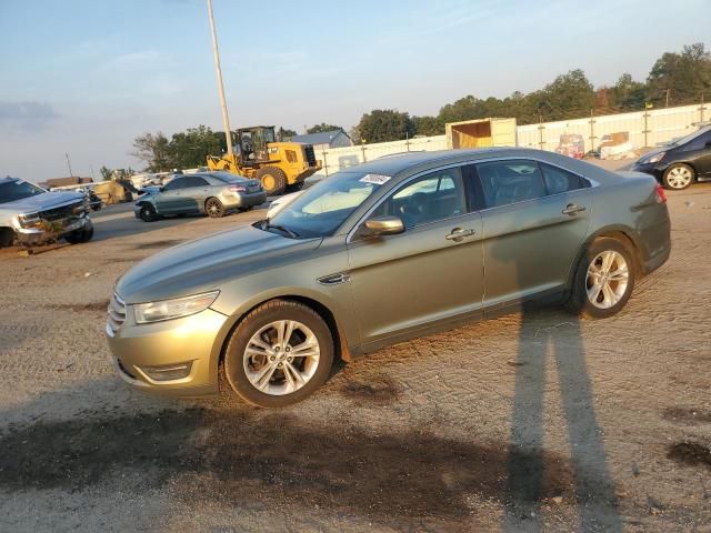 2013 Ford Taurus SEL