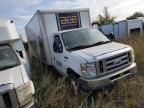 2013 Ford Econoline E450 Super Duty Cutaway Van