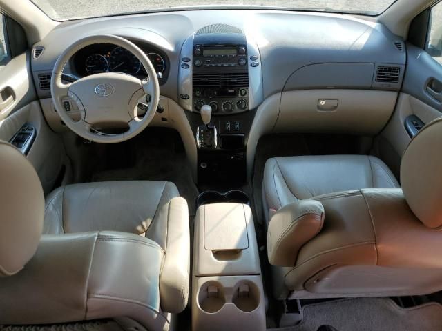 2008 Toyota Sienna CE