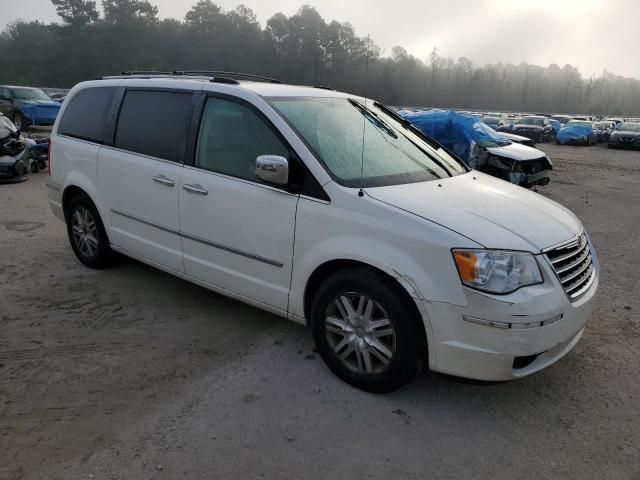 2009 Chrysler Town & Country Limited